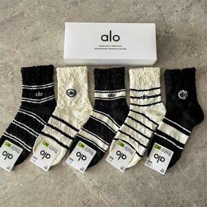 Alo Yoga Socks 5 Pack